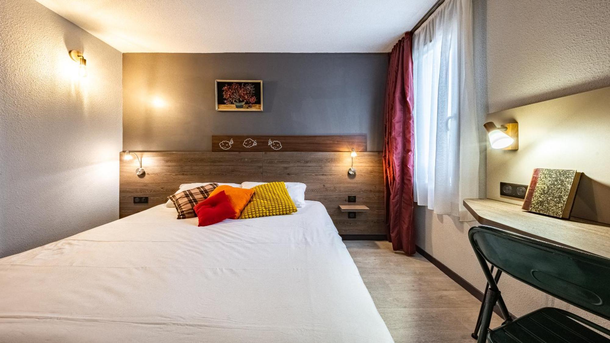 Greet Hotel Massieux Lyon Nord Exteriör bild